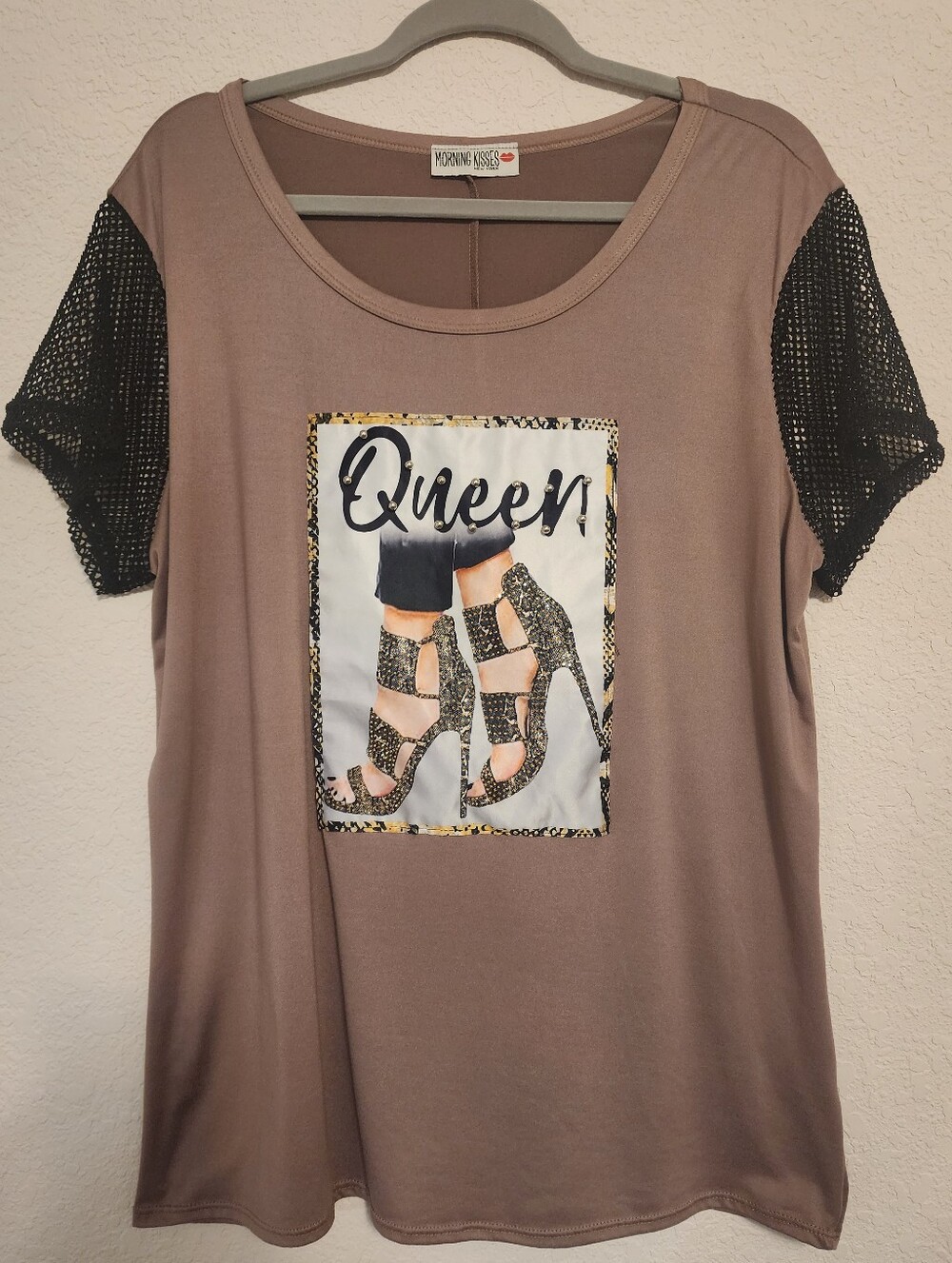 Cinereous 'Queen' Graphic Tee with Black Mesh Sleeves